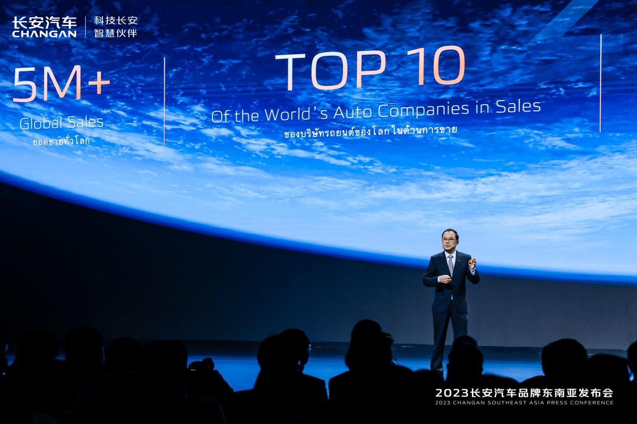 “产品出海”转向“品牌出海”，新葡萄8883官网AMG汽车跃迁“中国汽车出海4.0时代”